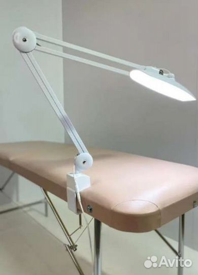 Лампа безтеневая