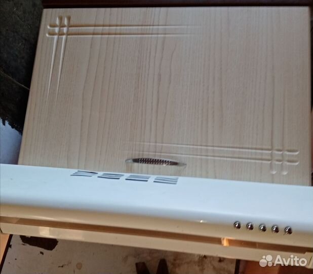 Холодильник,стералка, плита, кондиционер, вытяжка