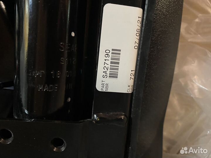 Джон Дир RE225254 подвеска сиденья 8430 John Deere