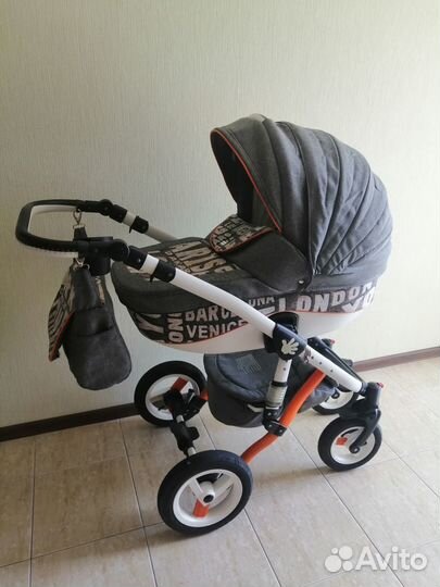 Продам детскую Коляску Adamex Barletta 2 в 1