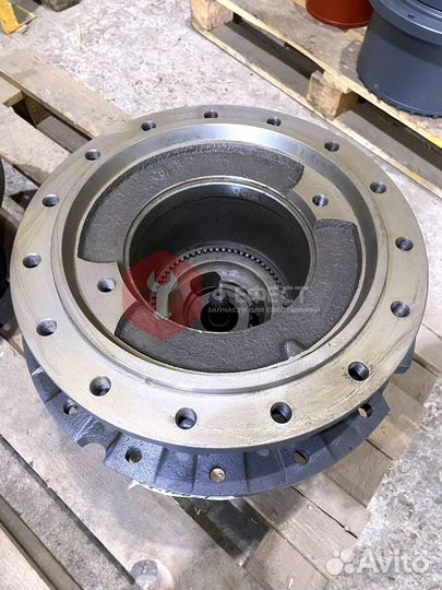 Бортовой редуктор Hitachi 9080069