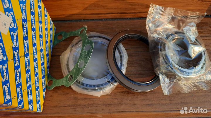 Подшипник ступицы Toyota Land Cruiser