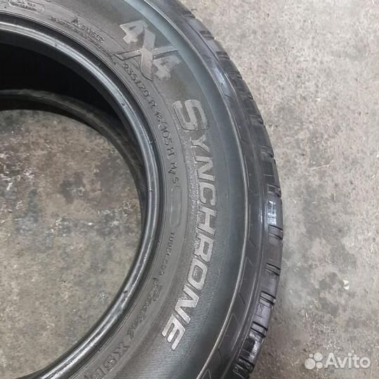 Michelin 4x4 Synchrone 235/70 R16