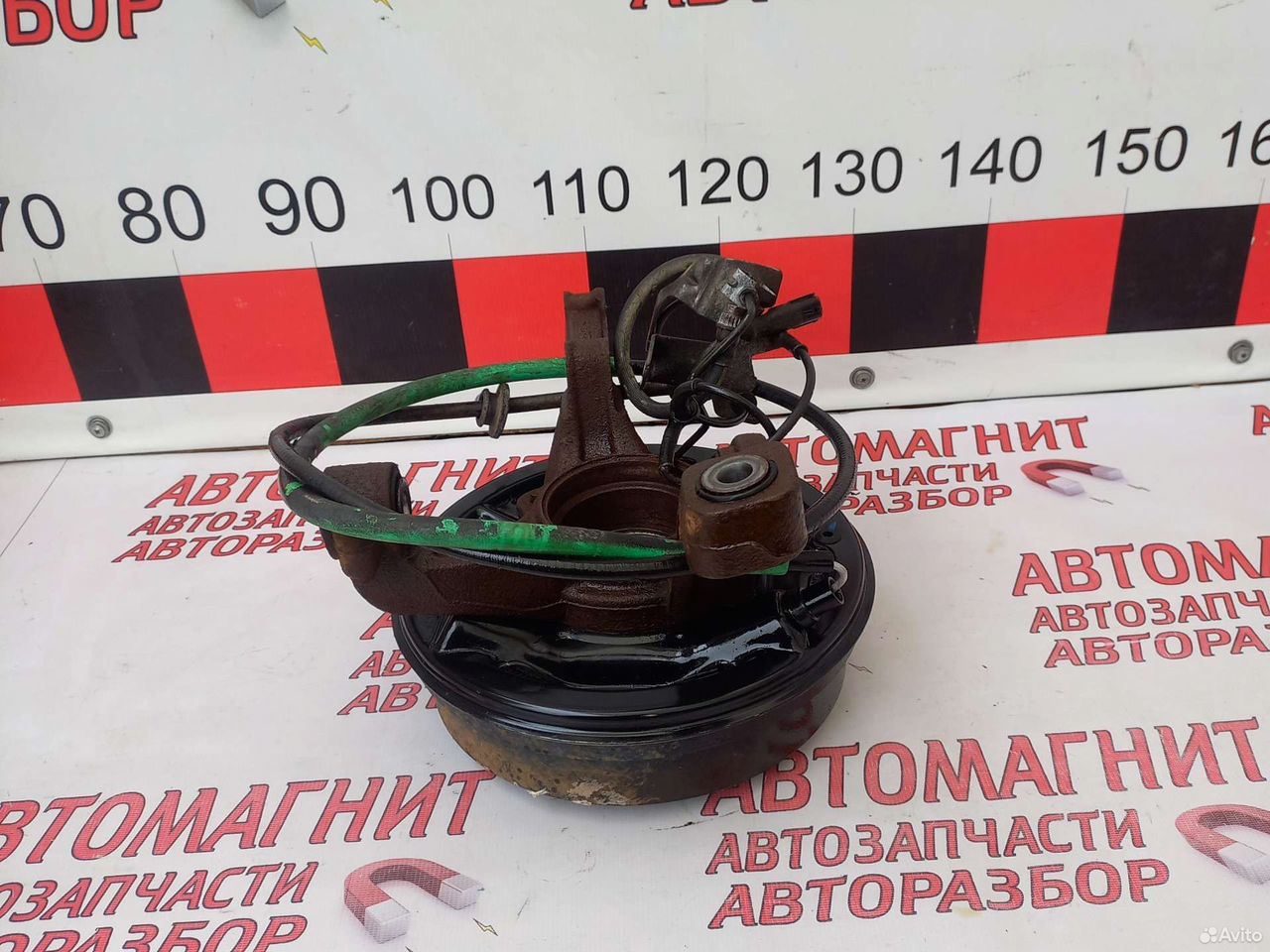 Цапфа ступица задняя левая Рено Аркана