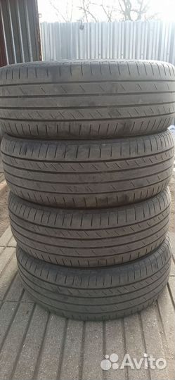 Kumho Ecsta PS71 205/60 R16 92V
