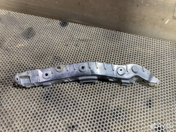 Кронштейн заднего бампера правый Actyon New Актион