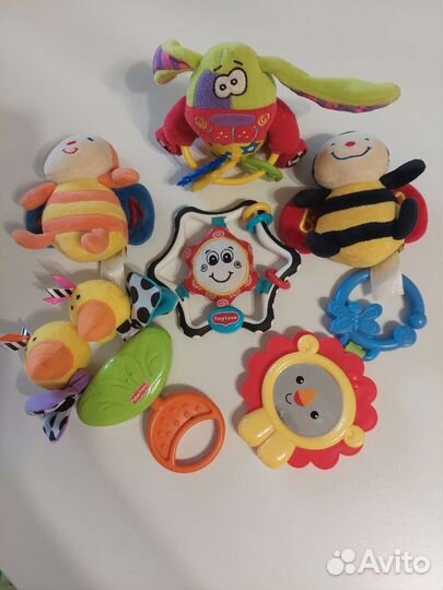 Игрушки погремушки
