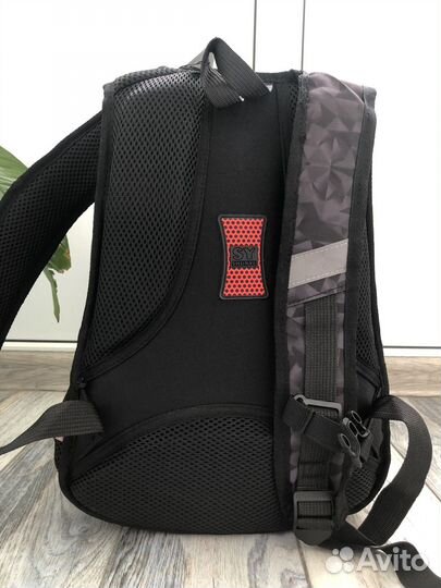 Рюкзак школьный для мальчика