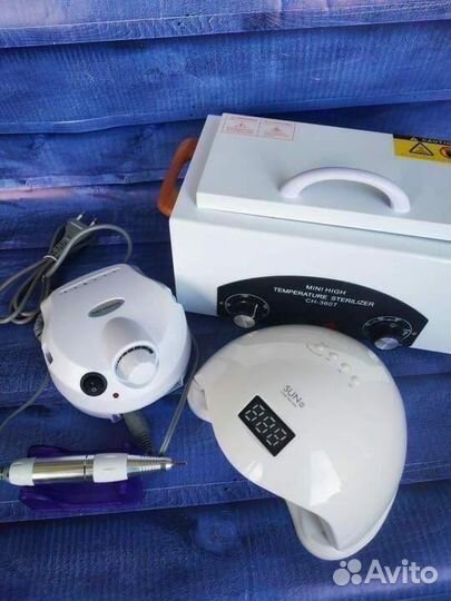 Набор оборудования для ногтей,мастера маникюра и п