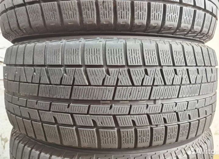 Yokohama Ice Guard IG50+ 215/50 R17 99W