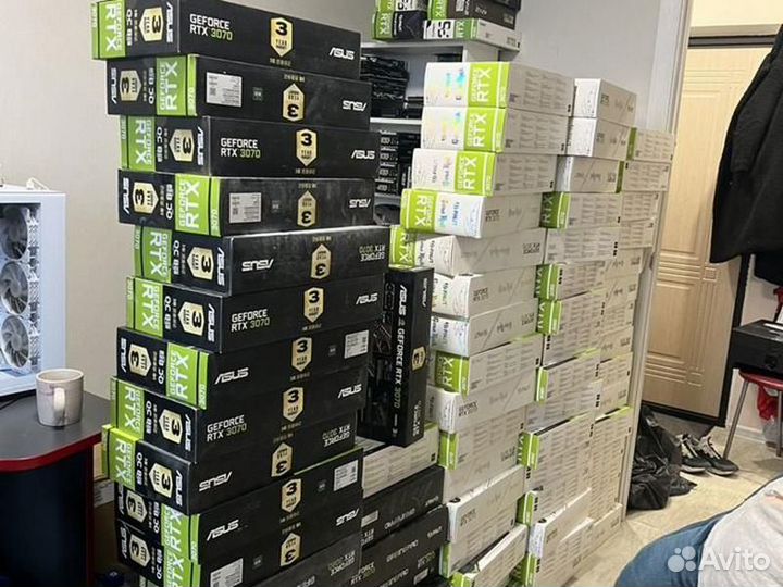 Скупаю Выкупаю электронику компьютеры видеокарты