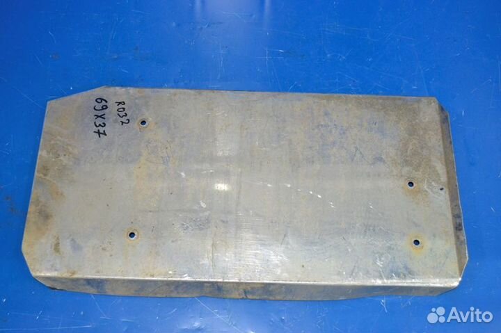 Накладка глушителя renault trucks Magnum AE (01.90-12.97)