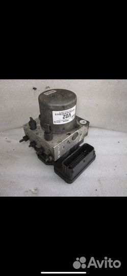 Блок ABS на hyundai i40 хендай