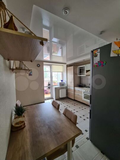 3-к. квартира, 92,4 м², 2/5 эт.