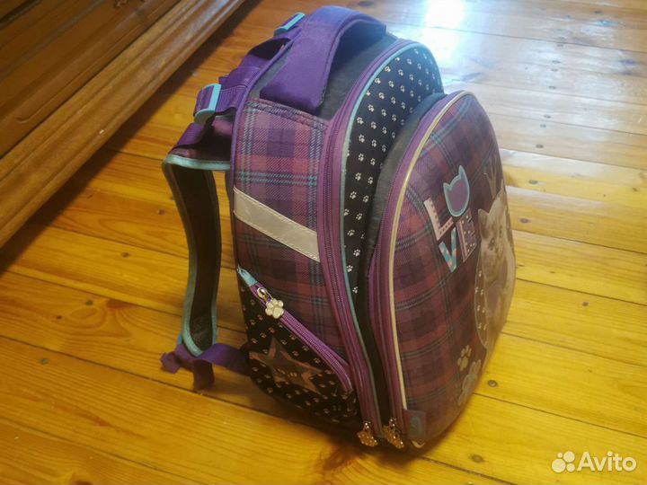 Рюкзак для девочки в отличном состоянии