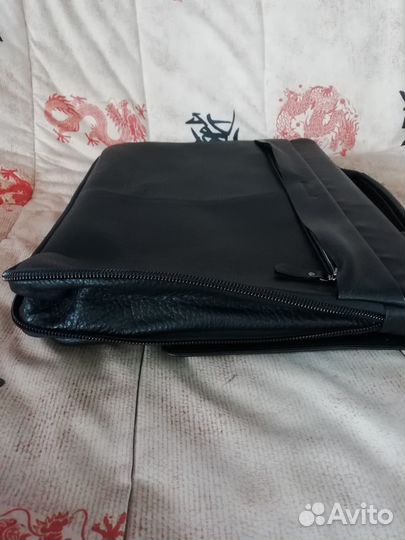 Мужской кожаный портфель новый