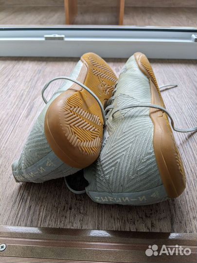 Футзалки Adidas nemesis (ориг.) Размер 4.5 UK