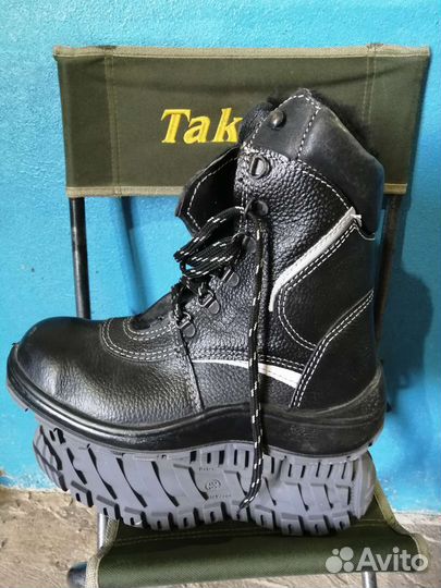 Ботинки зимние новые