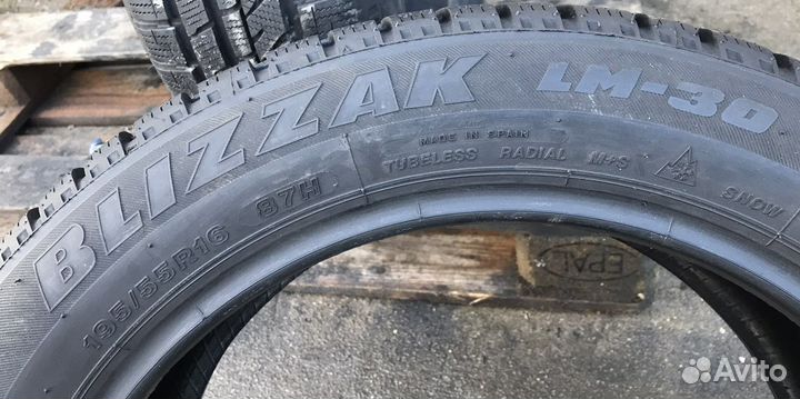 Bridgestone Blizzak LM-30 195/55 R16 87H