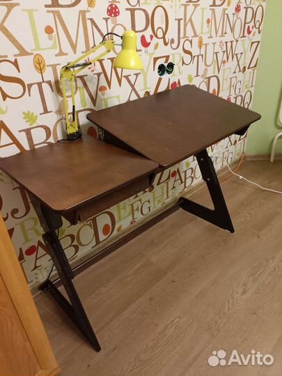 Стол письменный