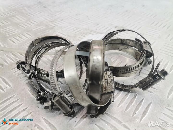 Хомут металлический Jaguar S-Type рест. 2004