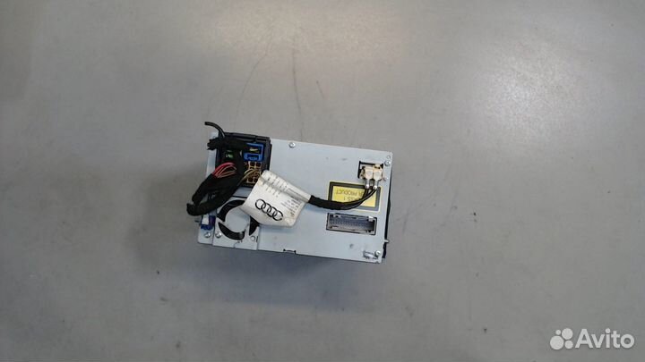 Магнитола Audi A4 (B7), 2007