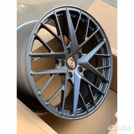 Диски R21 на Porsche