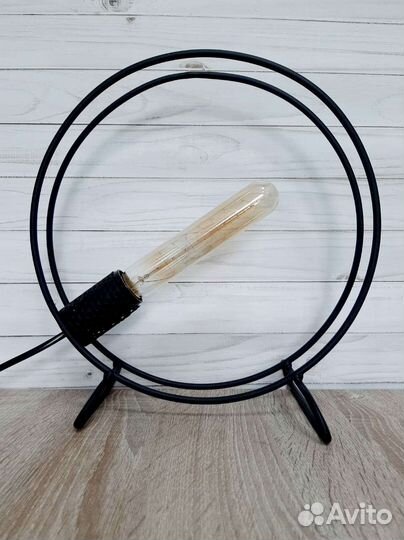 Продам настольную лофт лампу