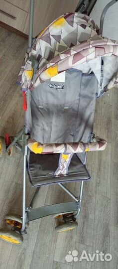 Прогулочная коляска трость