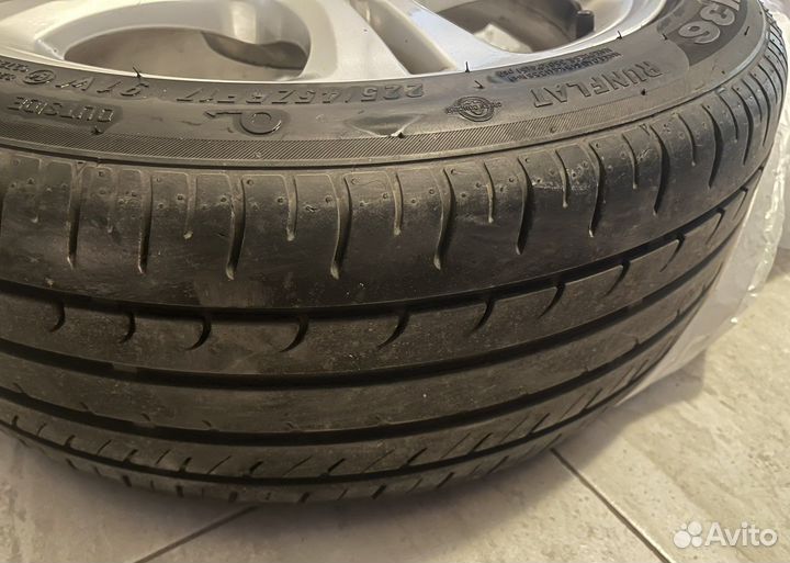 Колеса 225/45R17 RunFlat Mercedes-Benz комплект