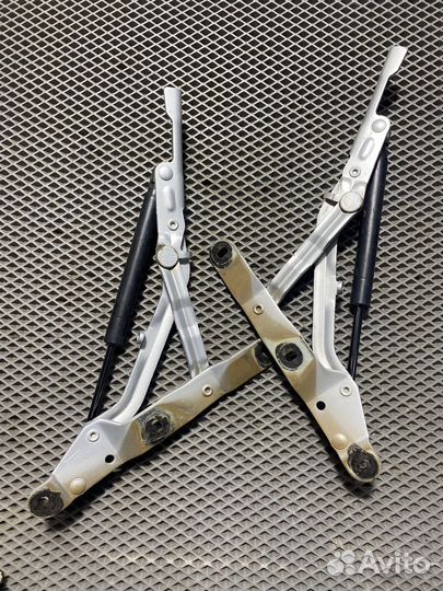 Петли багажника Fiat linea