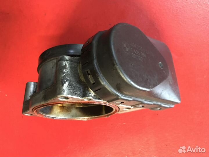 Дроссельная заслонка Bmw 5-Series E39 M62B44