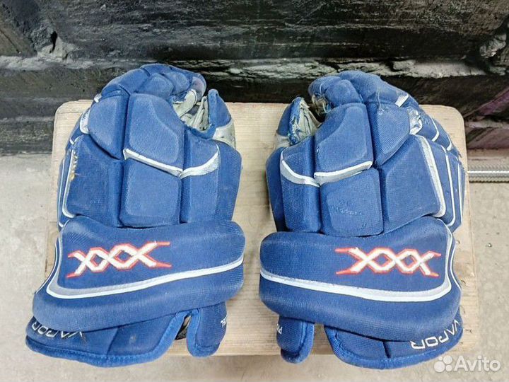 Краги хоккейные