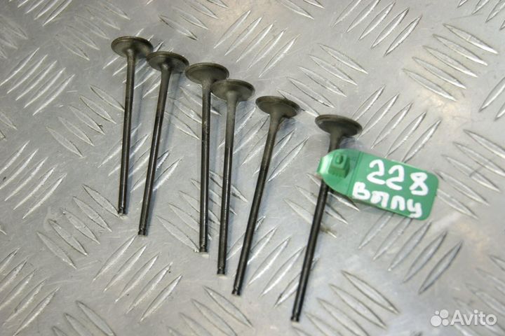 Клапан выпускной Kawasaki ZZR600 (ZX600E)