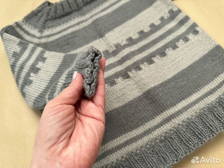 Свитер для девочки 122 128 новый