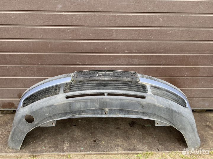 Бампер передний Volkswagen Passat B5