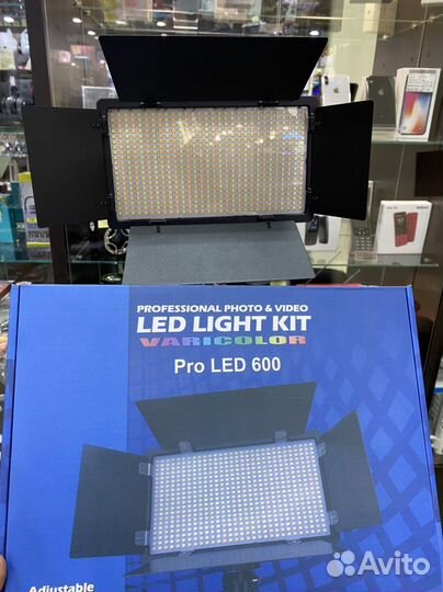 Видеосвет Pro Led U600+