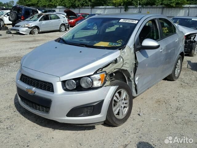 Разбор на запчасти Chevrolet Aveo (T300) 2011