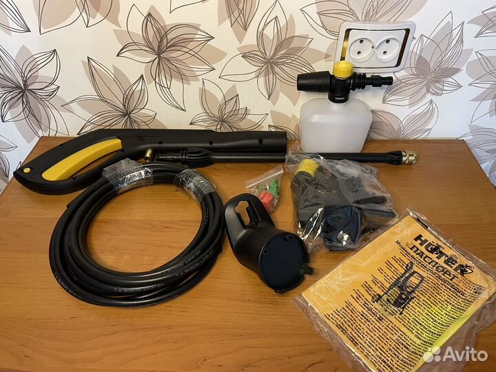 Новая мойка высокого давления Huter