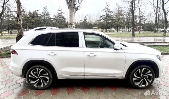 Geely Monjaro 2.0 AT, 2023, 9 км