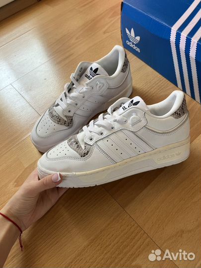 Кроссовки женские adidas originals Rivalry Low 86