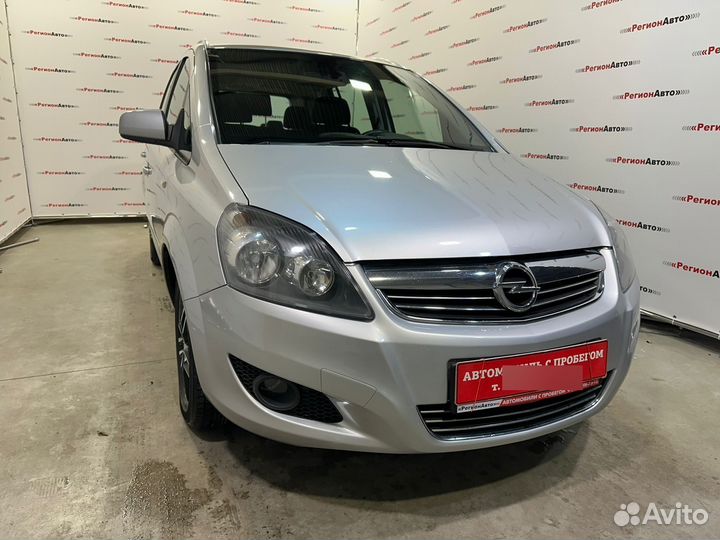 Opel Zafira 1.8 AMT, 2013, 103 200 км