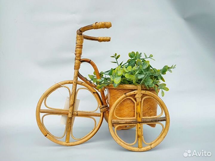 Кашпо Велосипед с сиреневой лентой