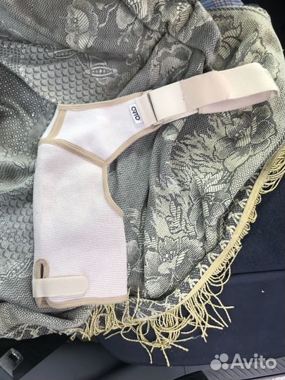 Бандаж на плечевой сустав