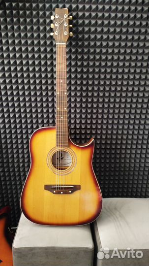 Акустическая гитара бу