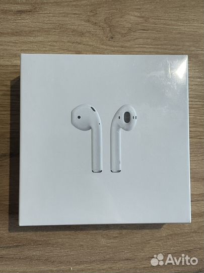 Новые Apple AirPods 2