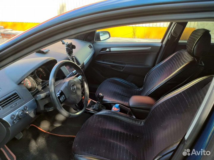 Opel Astra, 2008