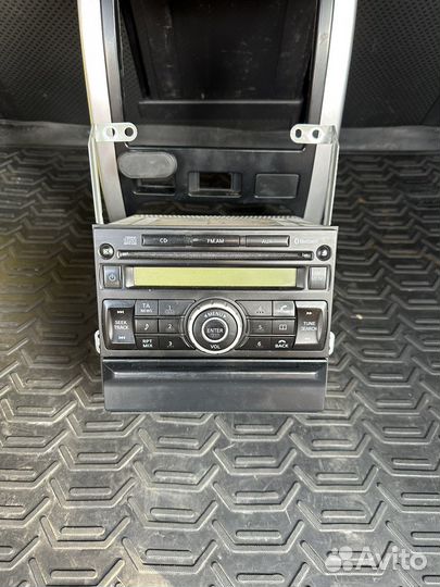Магнитола nissan x-trail т31 + рамка