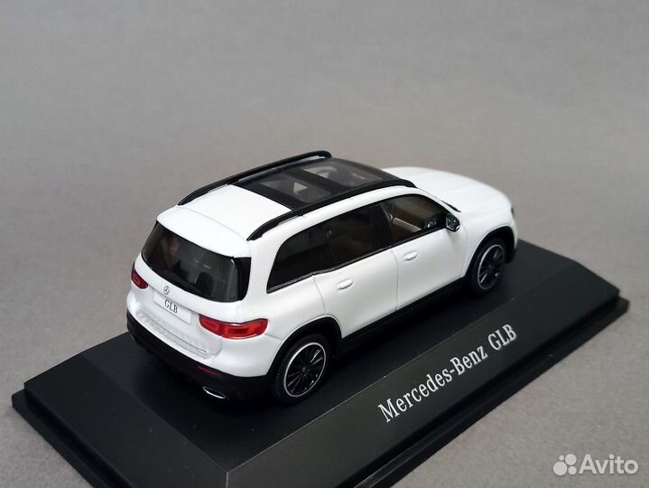 Mercedes-Benz GLB X247 Spark 1/43