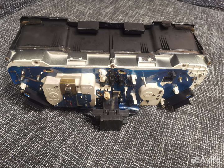 Приборная панель